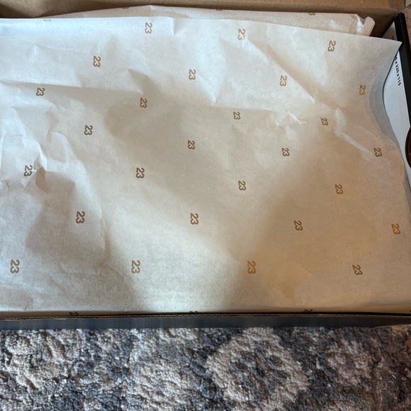 Nike Oakland Air Jordans Size 7 - Picture 3 of 6